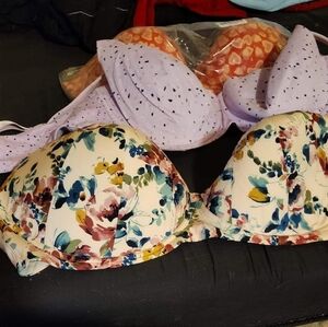 Torrid Bra floral.